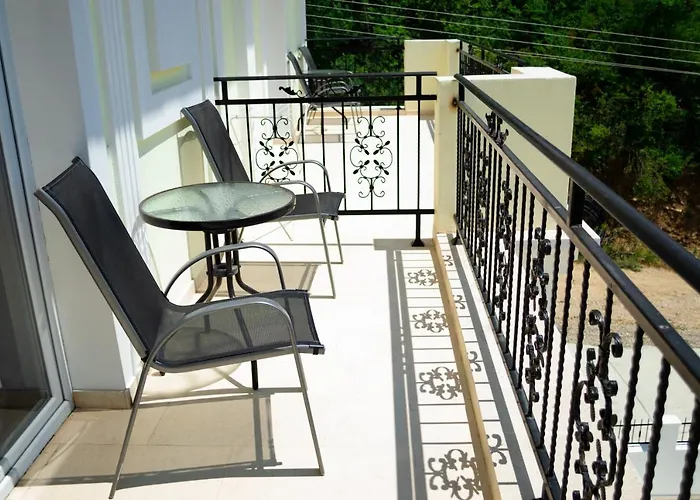 Aleksion Palace * Ognyanovo (Blagoevgrad)