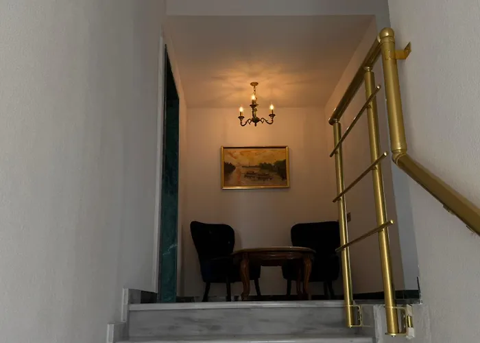 호텔 Aleksion Palace *