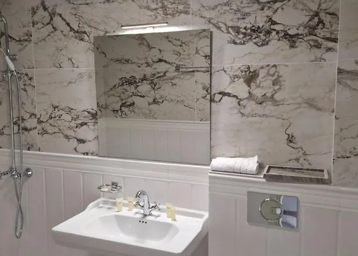 Aleksion Palace * 오그냐노보